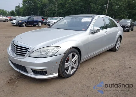 2011 Mercedes-Benz S 550 4Matic из США, поврежденный, VIN WDDNG8GB4BA365209